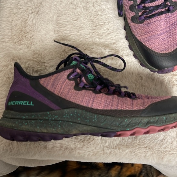 Merrell hiking shoes - Picture 3 of 16